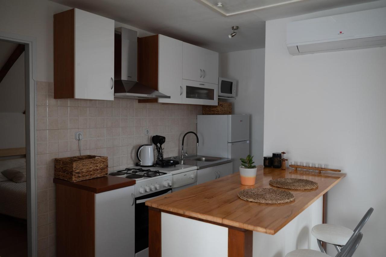 Apartman Milutin 브르시 외부 사진