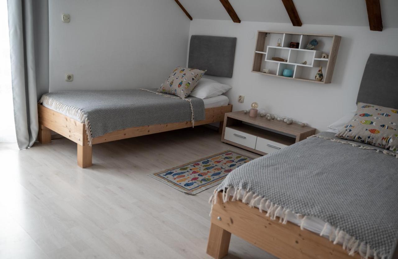Apartman Milutin 브르시 외부 사진